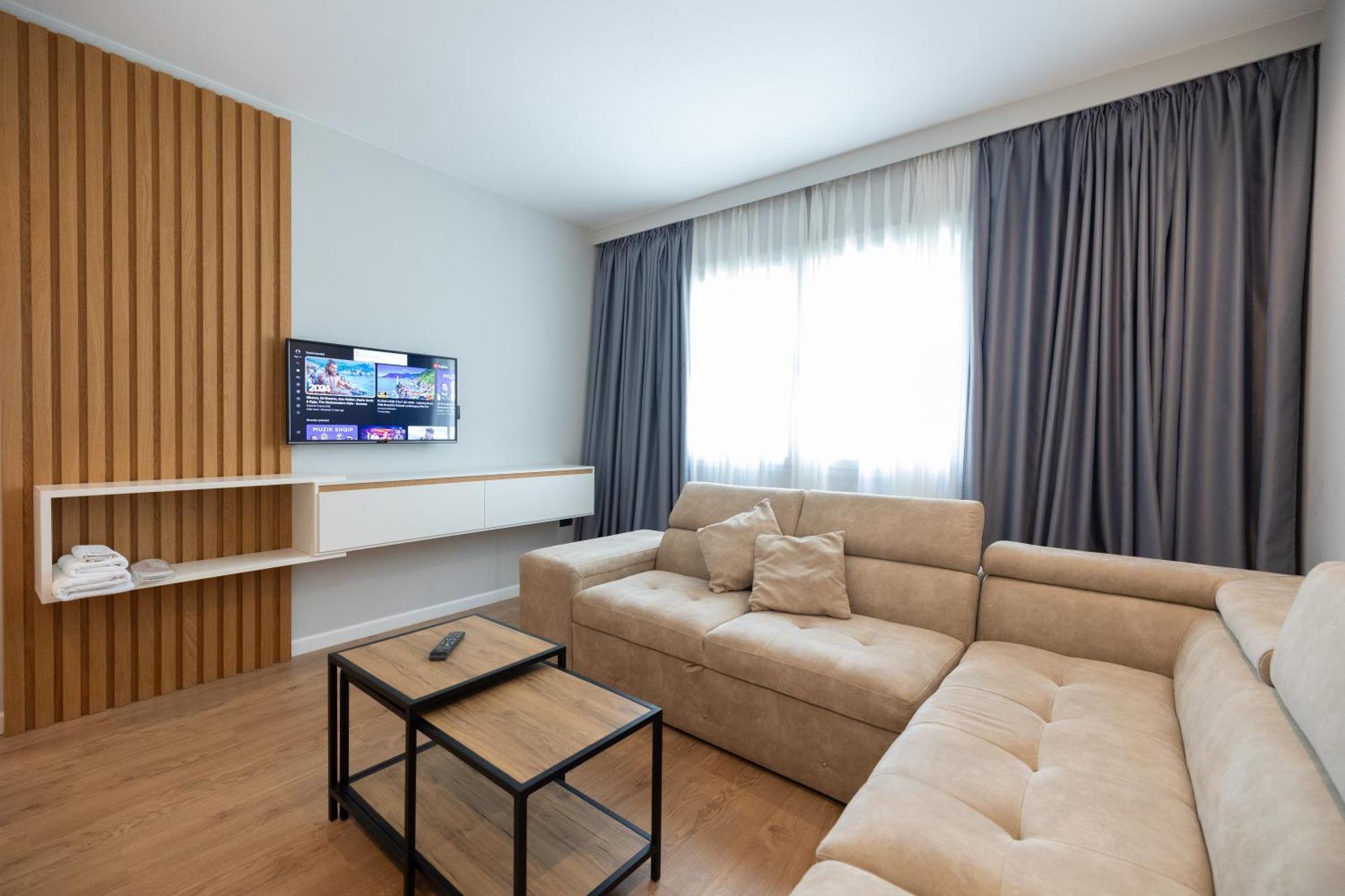 Duka Hotel Vlorë Exteriér fotografie