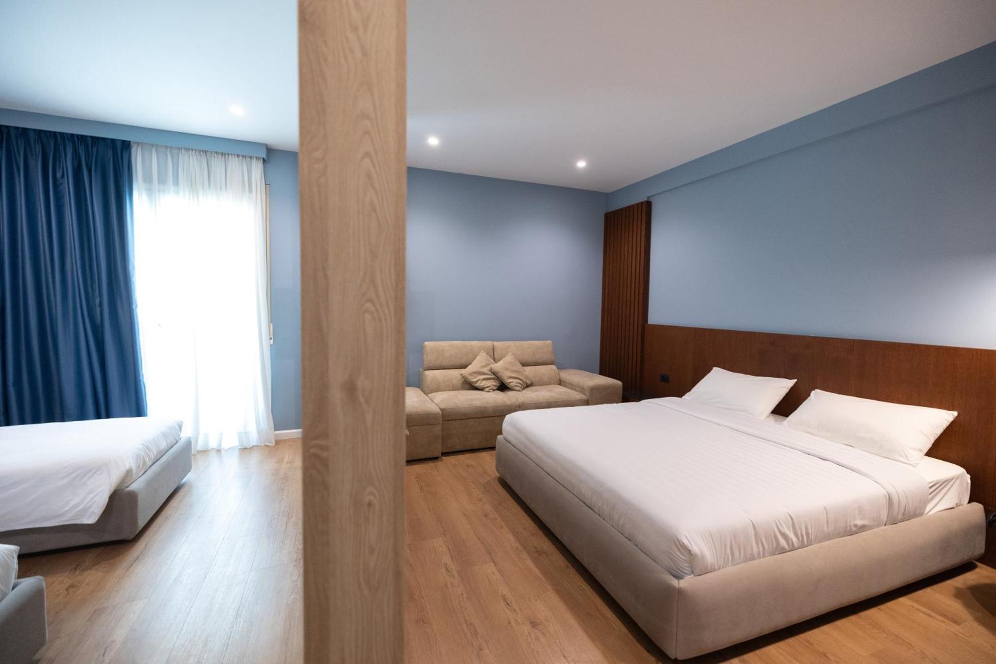 Duka Hotel Vlorë Exteriér fotografie