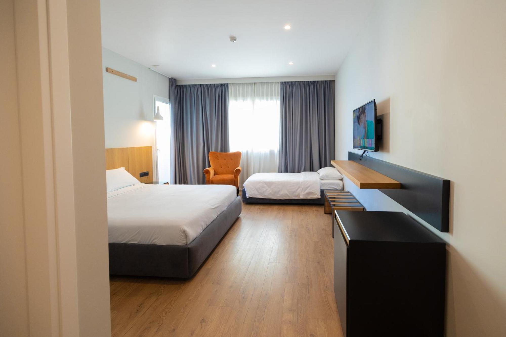 Duka Hotel Vlorë Exteriér fotografie