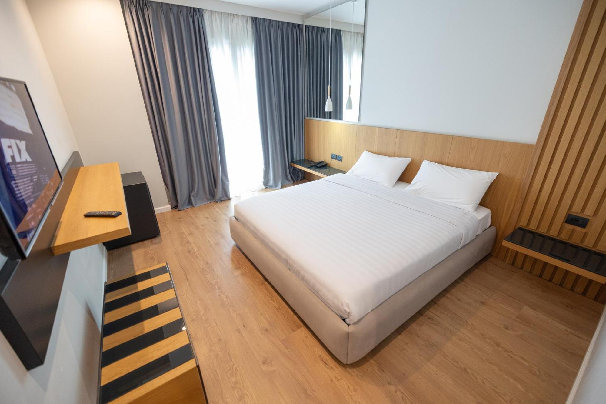 Duka Hotel Vlorë Exteriér fotografie