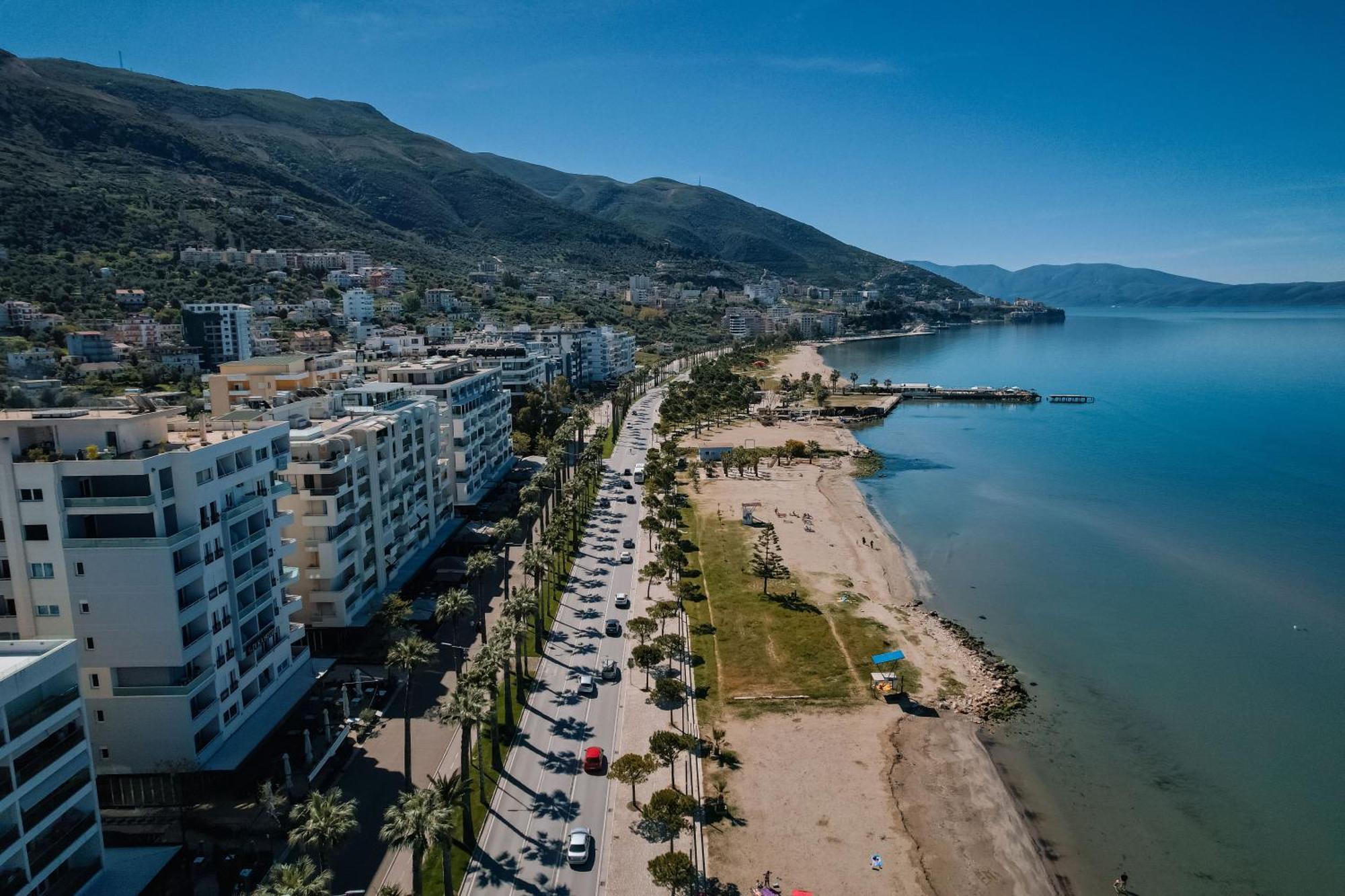 Duka Hotel Vlorë Exteriér fotografie