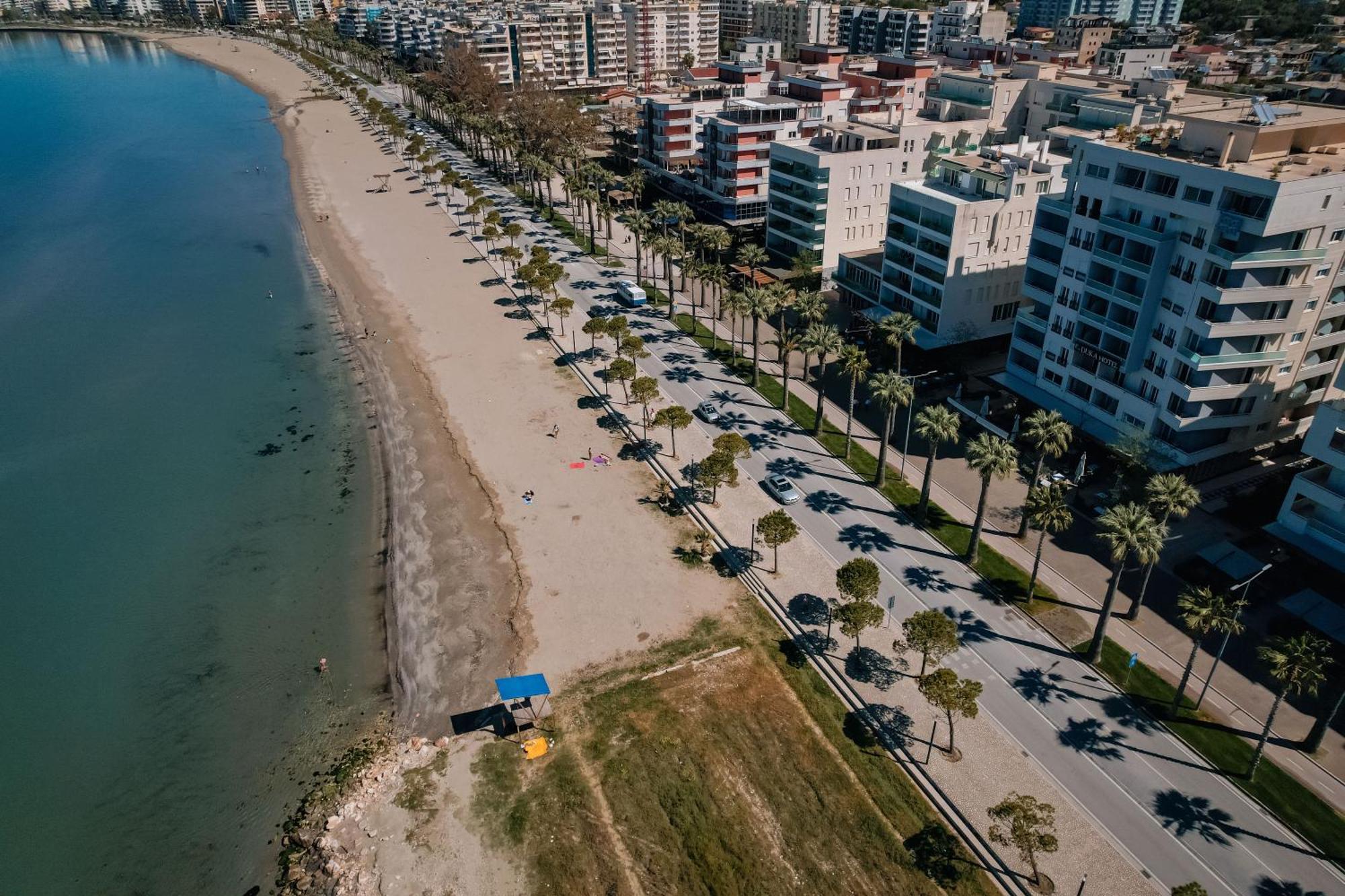 Duka Hotel Vlorë Exteriér fotografie